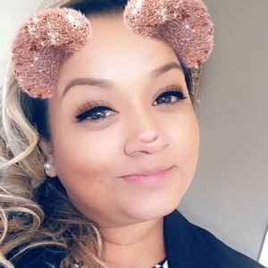 Meet your Posher, Vanessa